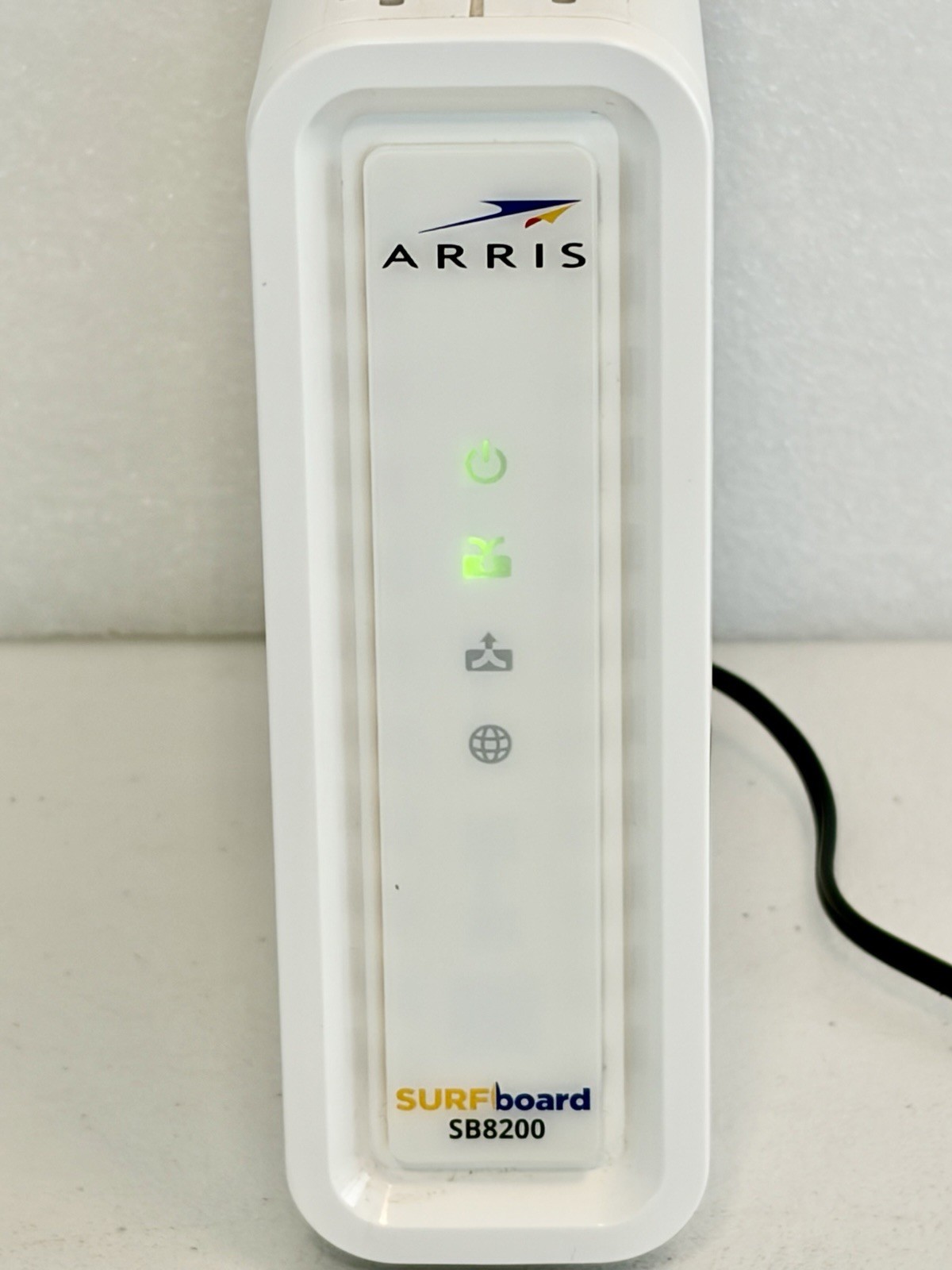 ARRIS SURFboard SB8200 DOCSIS 3.1 Cable Modem Gigabit w/ Power Adapter Tested
