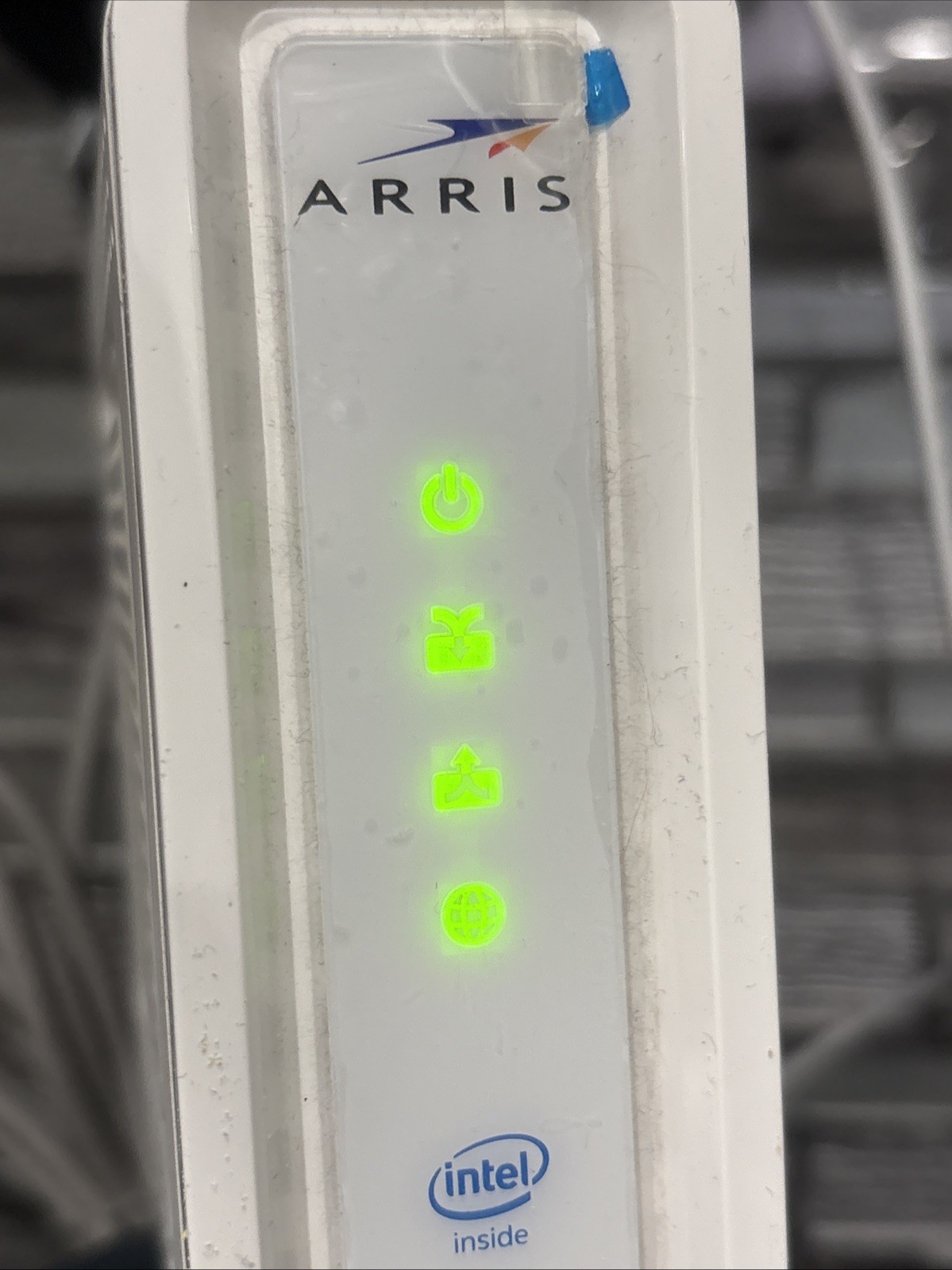 ARRIS SURFboard DOCSIS 3.0 Cable Modem SB6190 – White