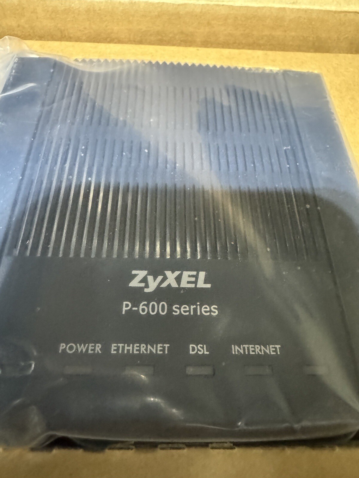 ZyXEL Communication Corporation P-600 Series P-660M-D1 Black Nib