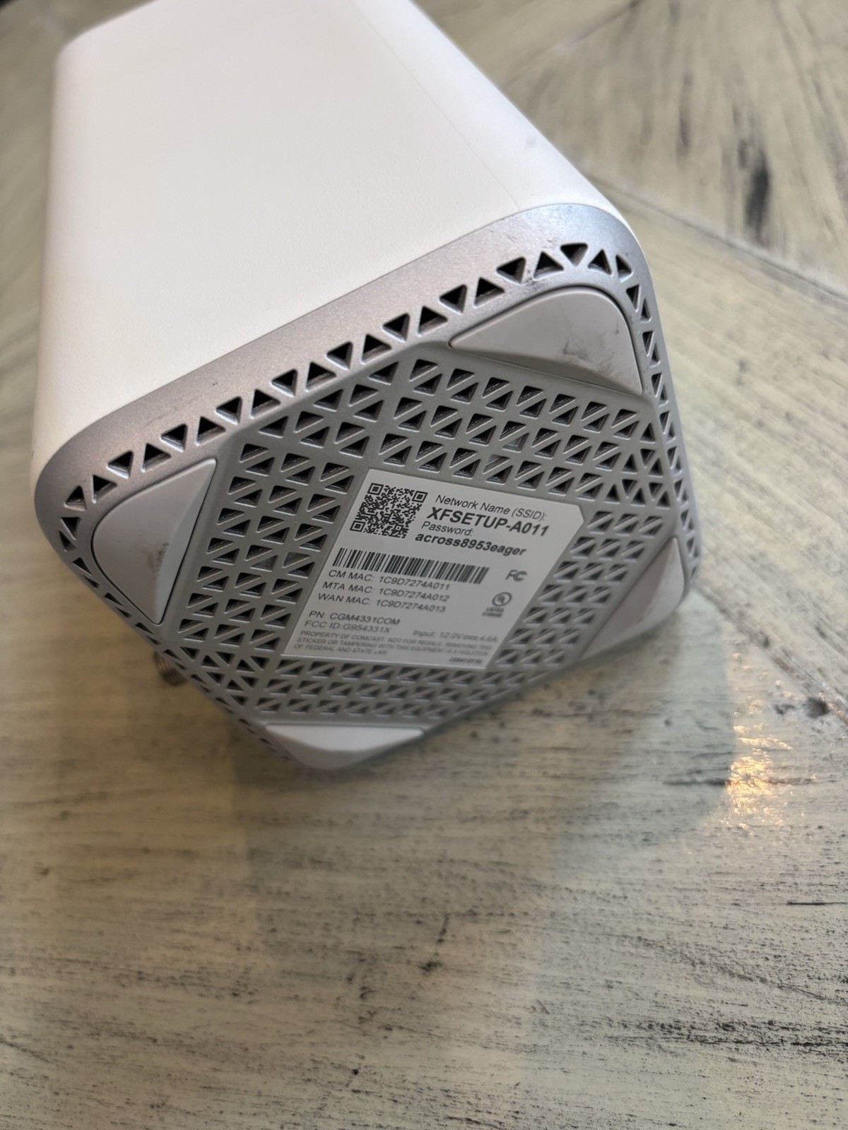 Xfinity XB7-T Gigabit Modem WiFi Router No Power Cord