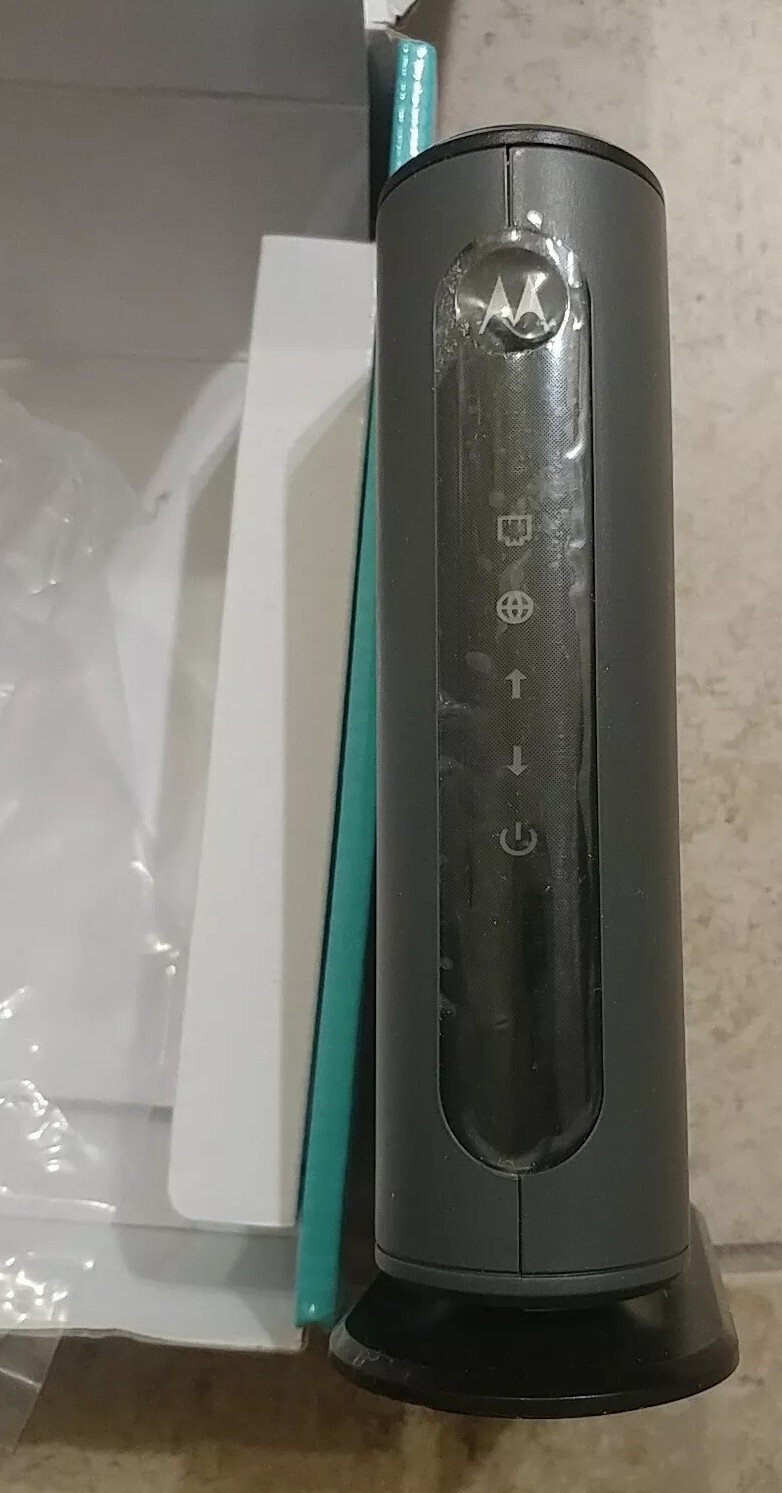 Motorola MB7220 343Mbps DOCSIS 3.0 Cable Modem 8×4 Channel Bonding