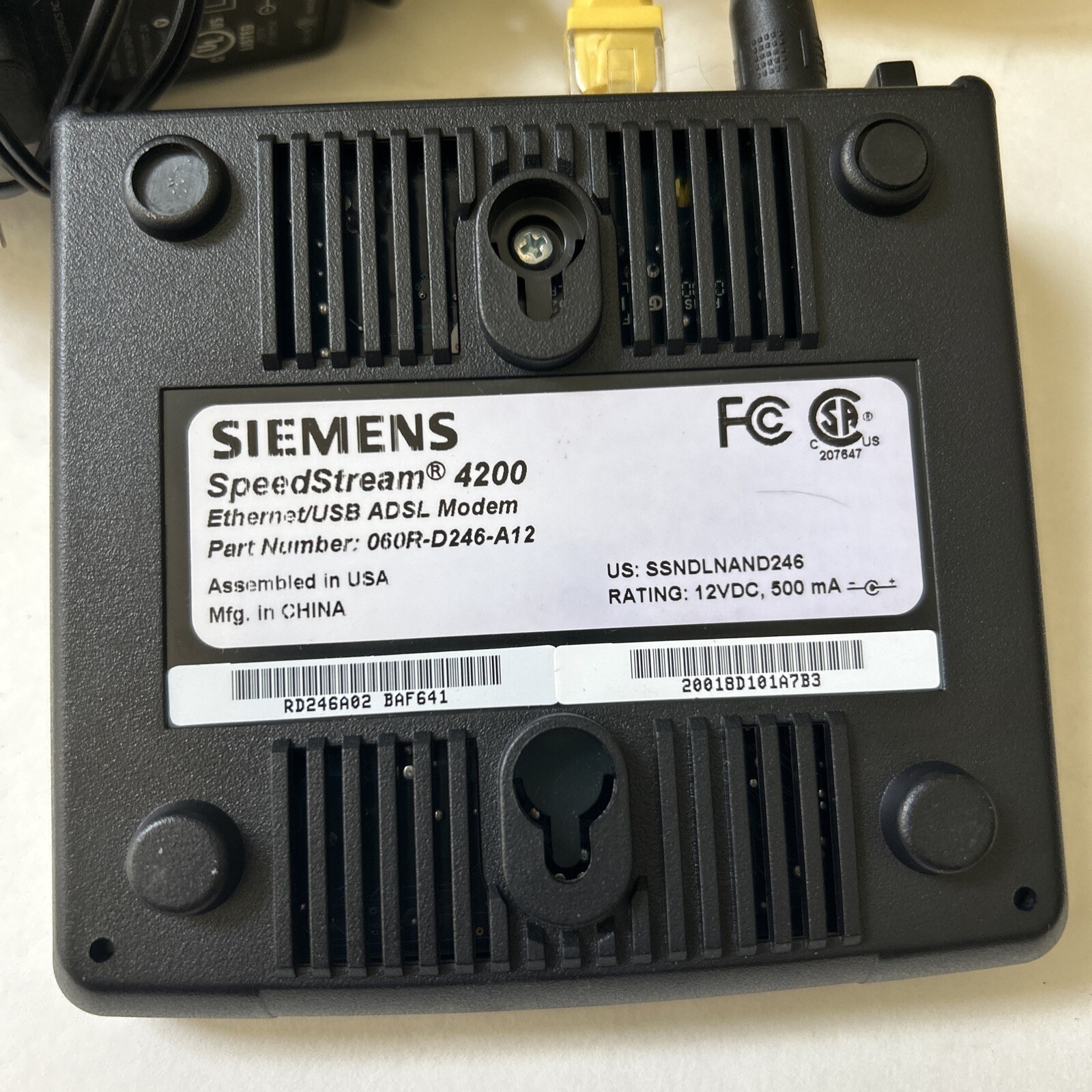 SIEMENS Speedstream 4200 Ethernet USB ADSL Modem-Power Supply & Ethernet cord