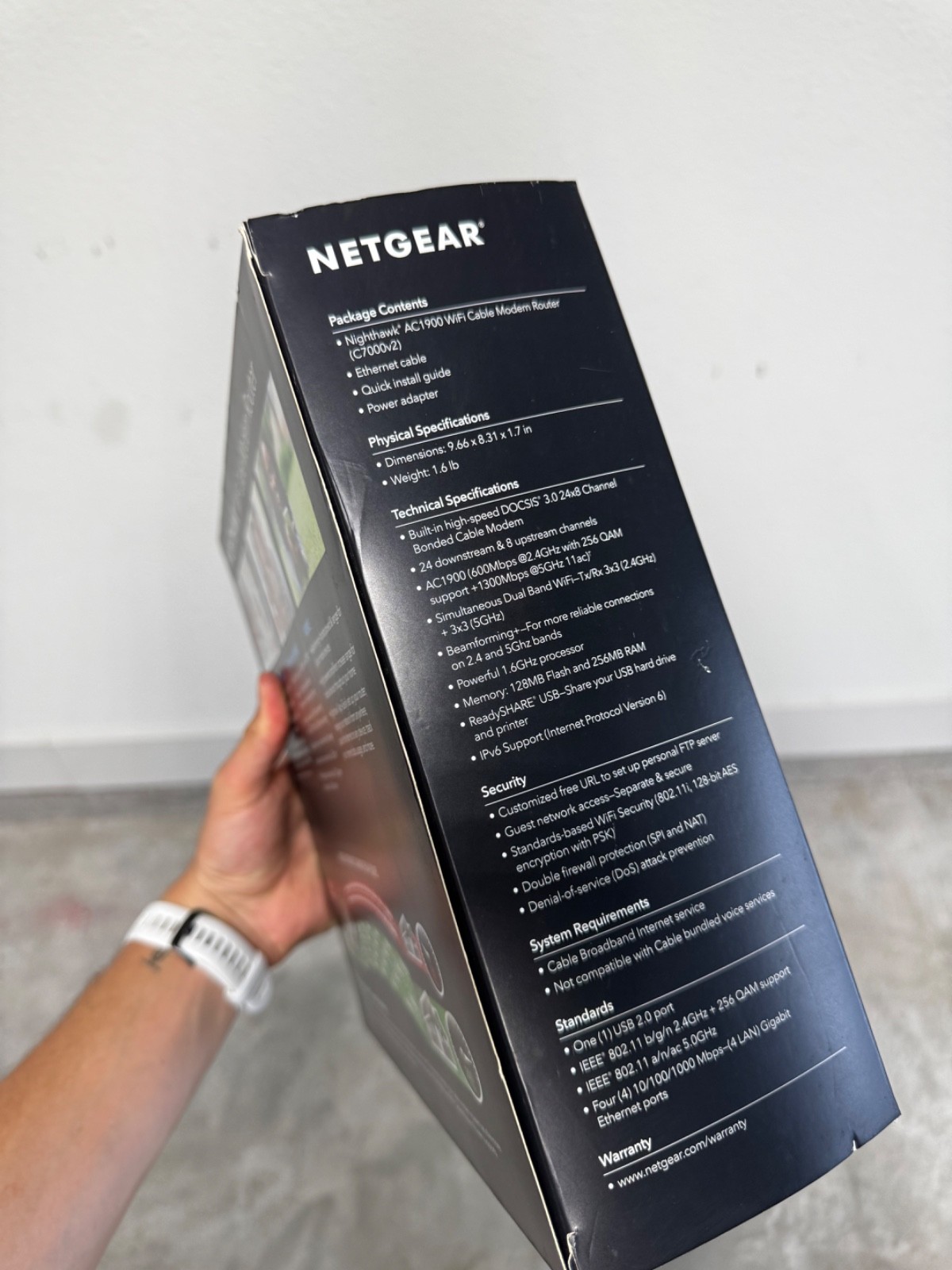 NETGEAR Nighthawk AC1900 Router with DOCSIS 3.0 Cable Modem – Black NEW Open Box