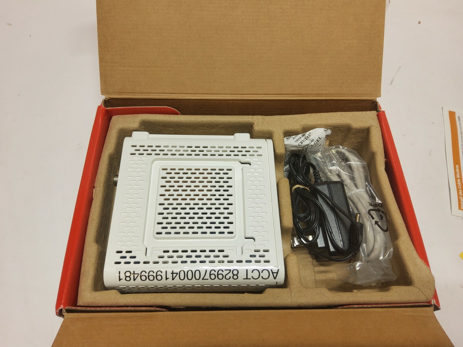 ARRIS SURFboard SB8200 DOCSIS 3.1 10 Gbps Cable Modem Dual Gigabit Ethernet Port