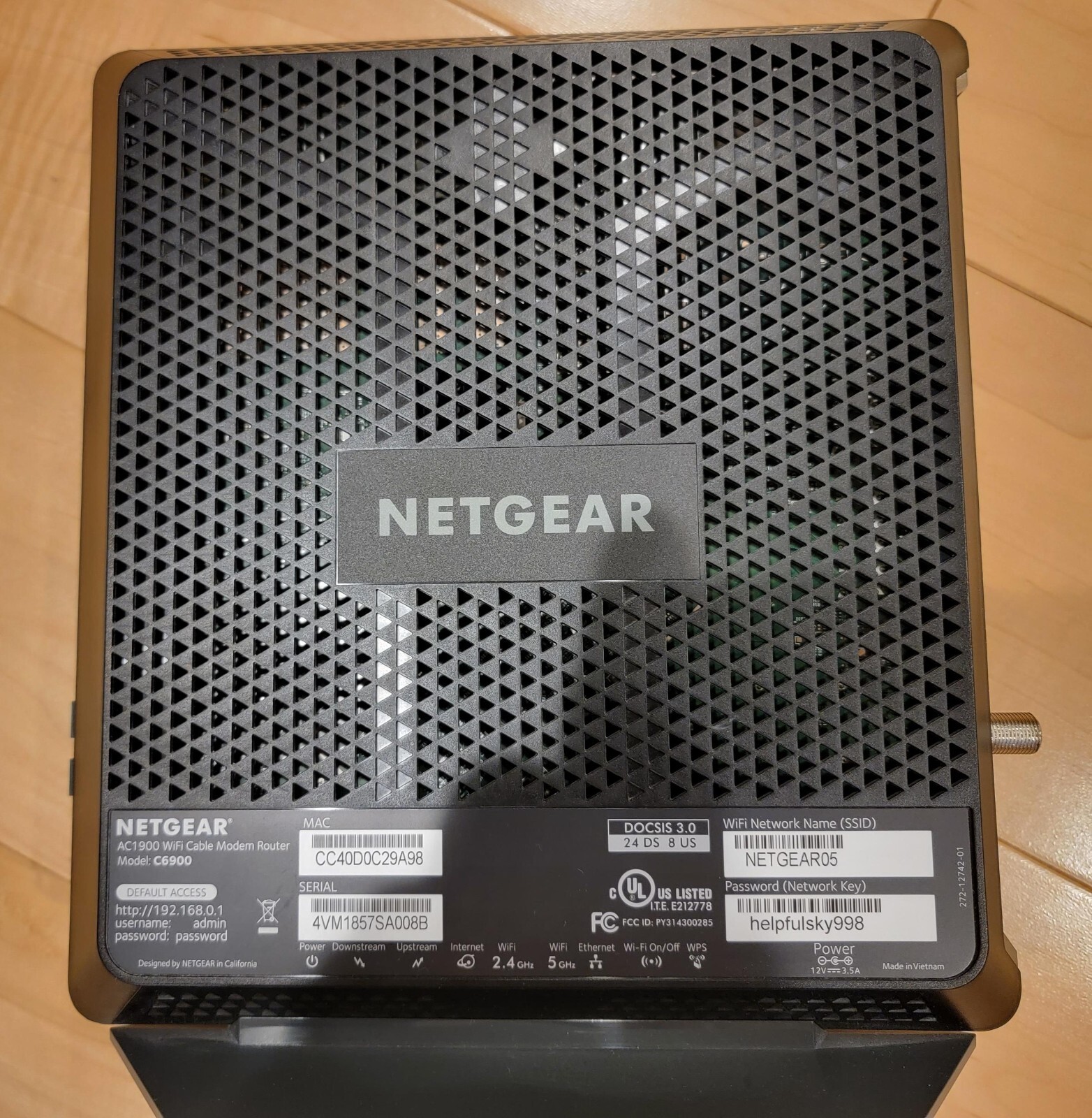 Xfinity Arris TG1682G Dual Band Wireless 802.11ac Cable Modem Router DOCSIS 3.0