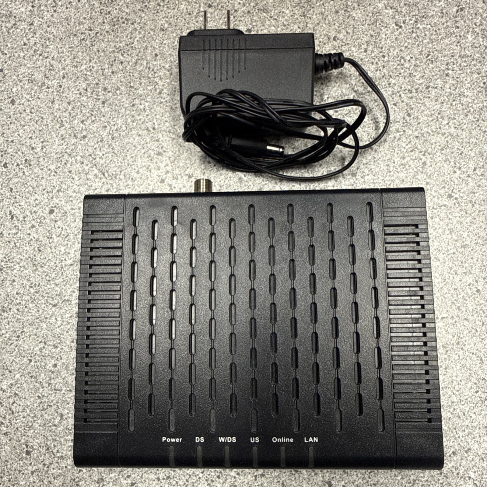 D-Link DCM-301 348.16 Mbps Cable Modem SHIPS NEXT DAY W/Power Cord