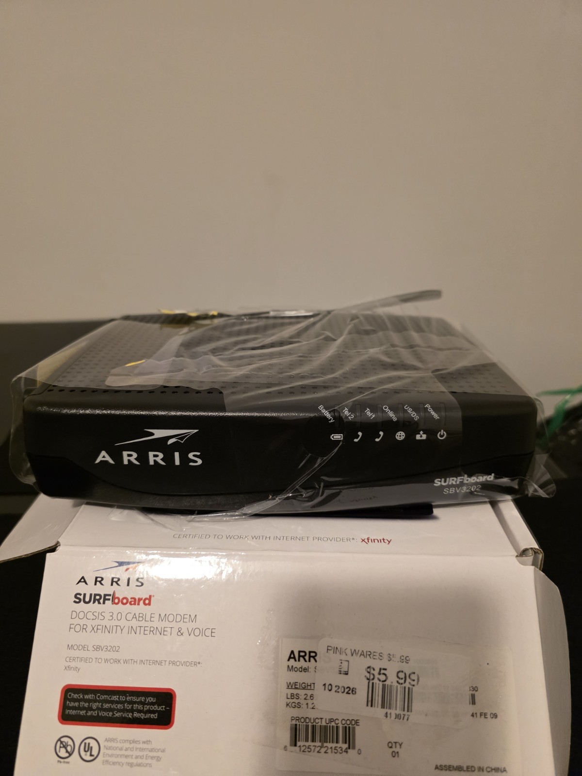 ARRIS SURFboard SBV3202 DOCSIS 3.0 Cable Modem Xfinity 2 Telephony 1.4Gbps