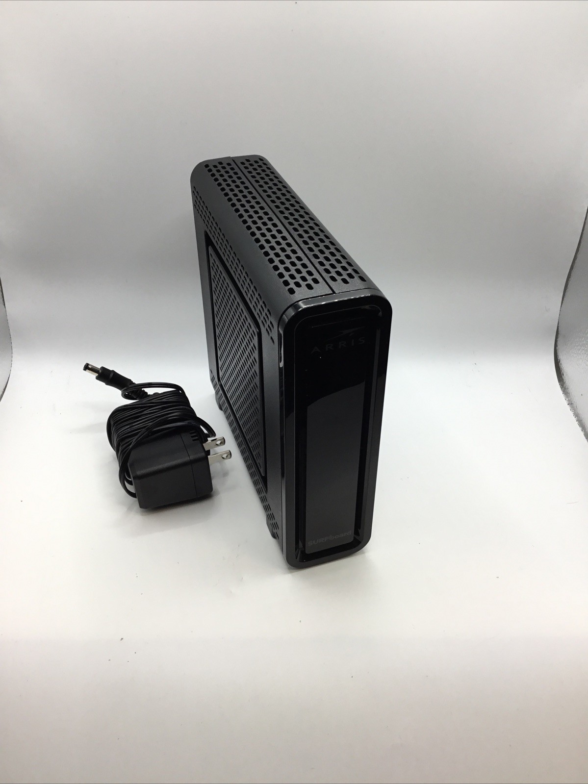 ARRIS Surfboard SBG10 Wi-Fi Cable Modem 16×4 DOCSIS 3.0