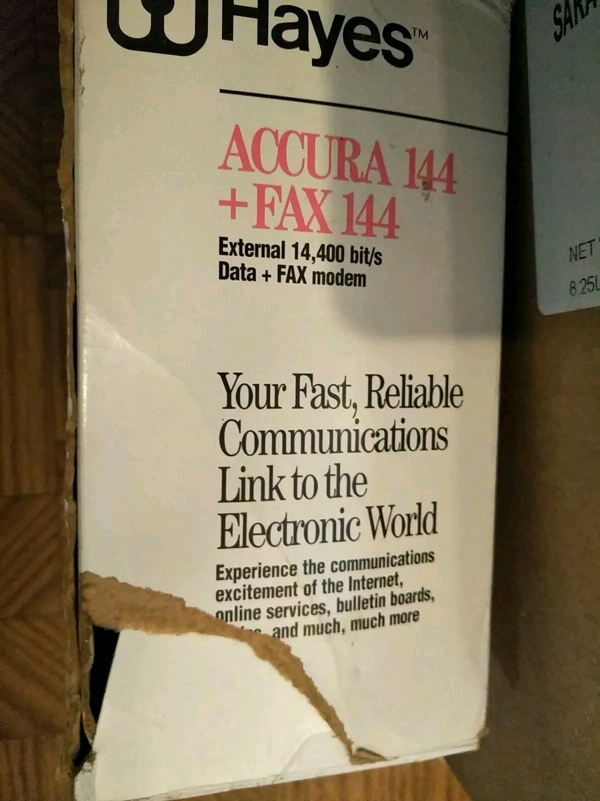 HAYES 5150AM ACCURA 14400 + FAX144 EXTERNAL MODEM. New, orig box, docs & softwar