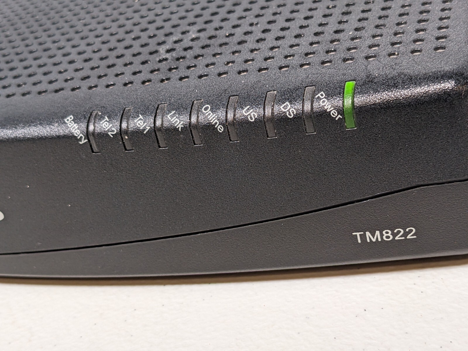 ARRIS Touchstone TM822G DOCSIS 3.0 8×4 Modem TM0DHD822 – Black