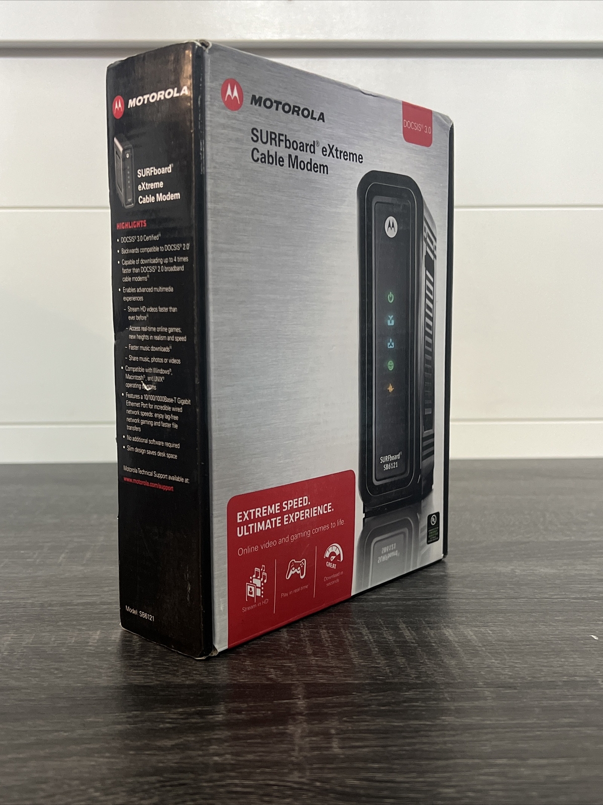 Motorola Arris Surfboard Extreme Modem, DOCSIS 3.0, 200 Series, Model SB6121