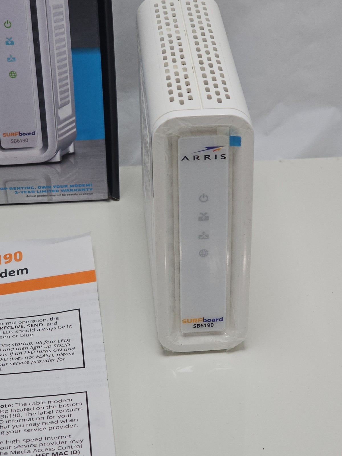 ARRIS Surfboard SB6190 – 32×8 Docsis 3.0 Cable Modem – White