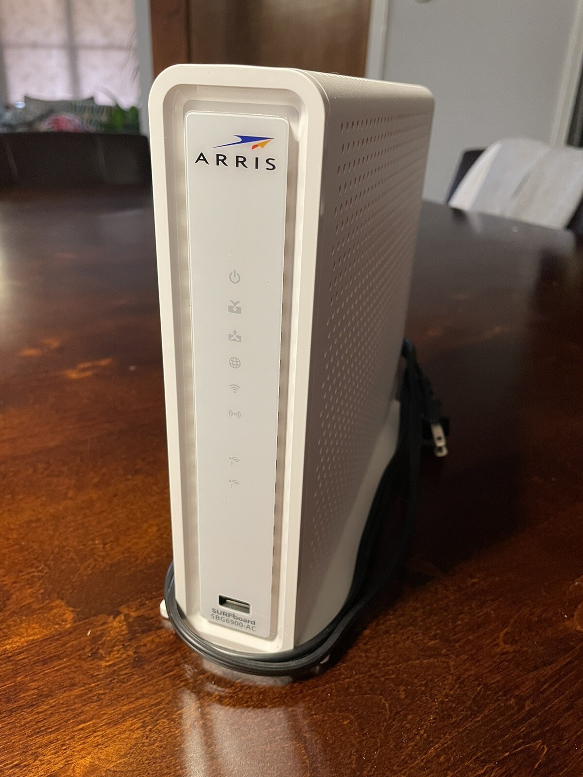 Arris Surfboard SBG6900-AC Docsis 3.0 Cable Modem WiFi AC1900 Router READ