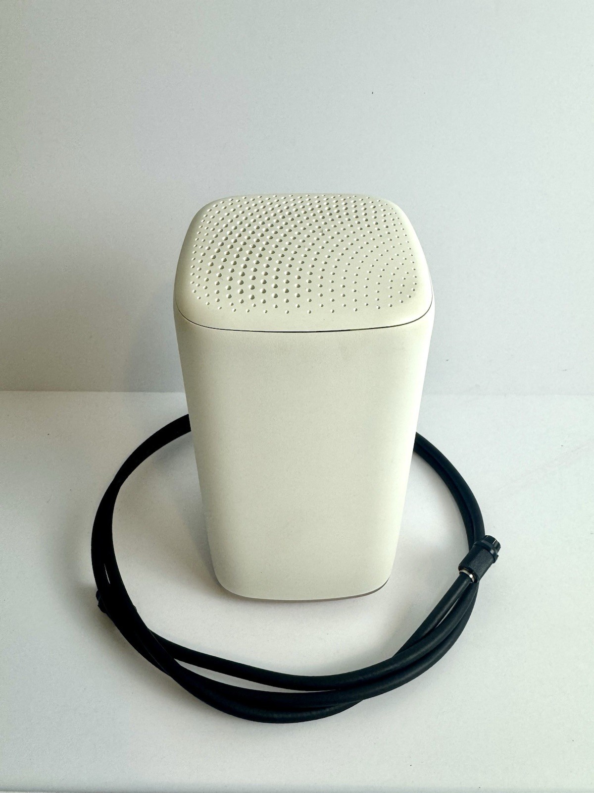 Xfinity | XB8-T | PN: CGM4981COM | White Gateway Router Wifi