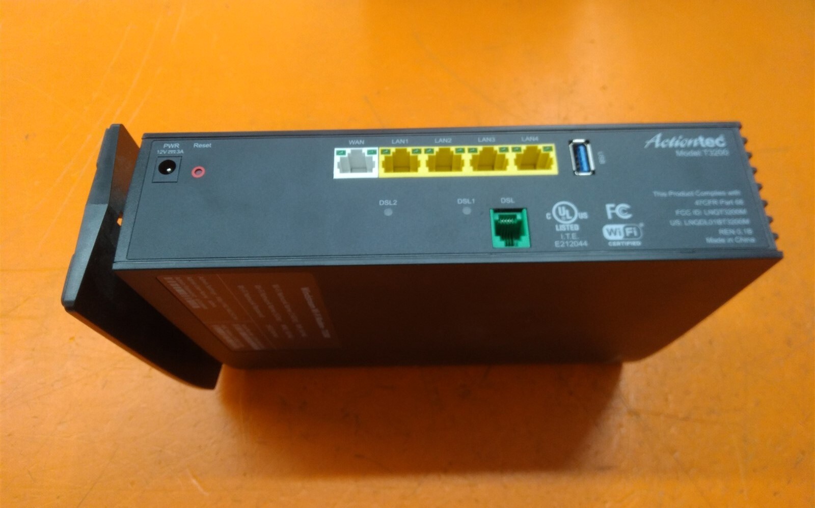 ⭐️⭐️⭐️⭐️⭐Windstream Wi-Fi Modem T3200 Wireless AC Gateway Router ** No Cords **