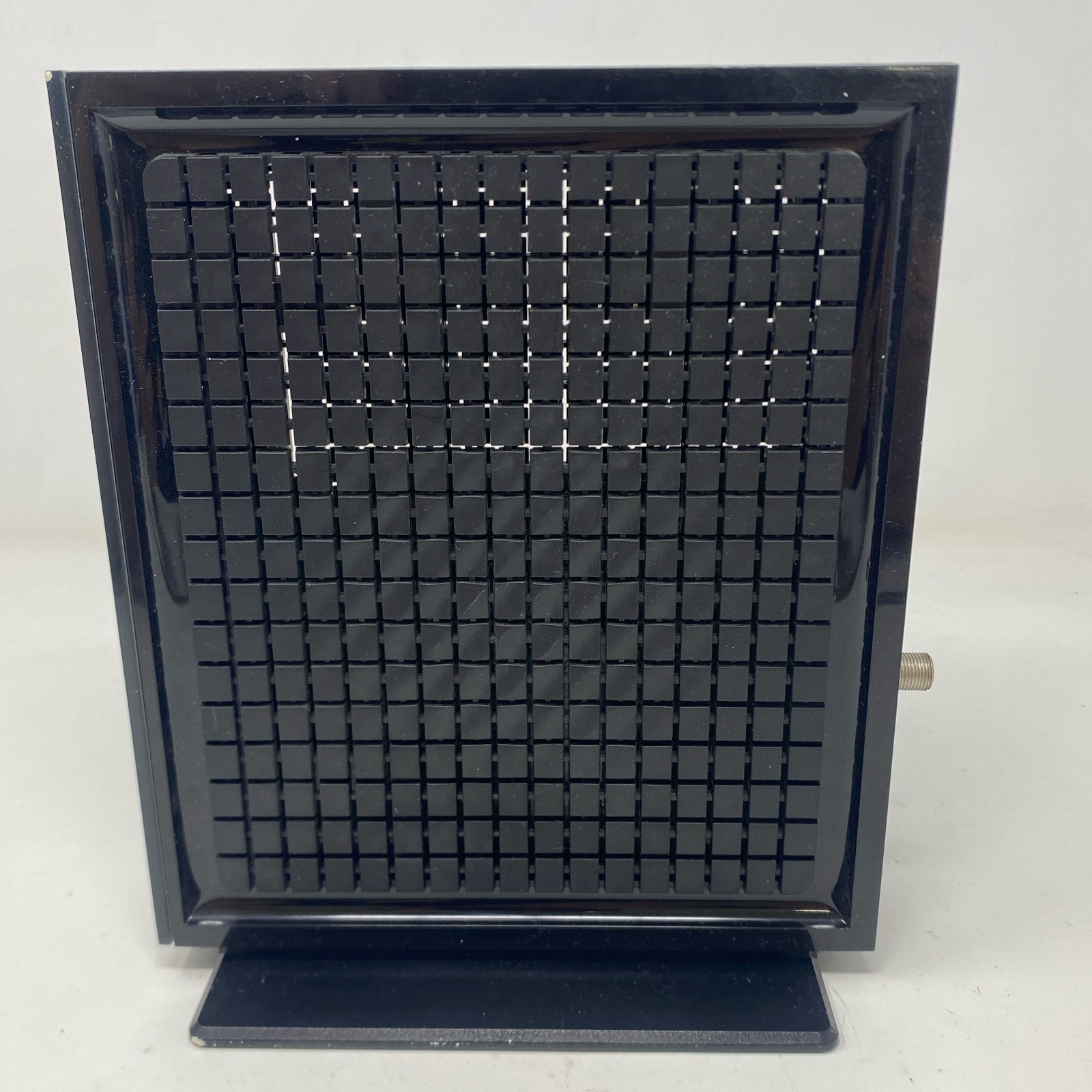 Linksys CM3024 DOCSIS 3.0 24×8 Cable Modem, Black