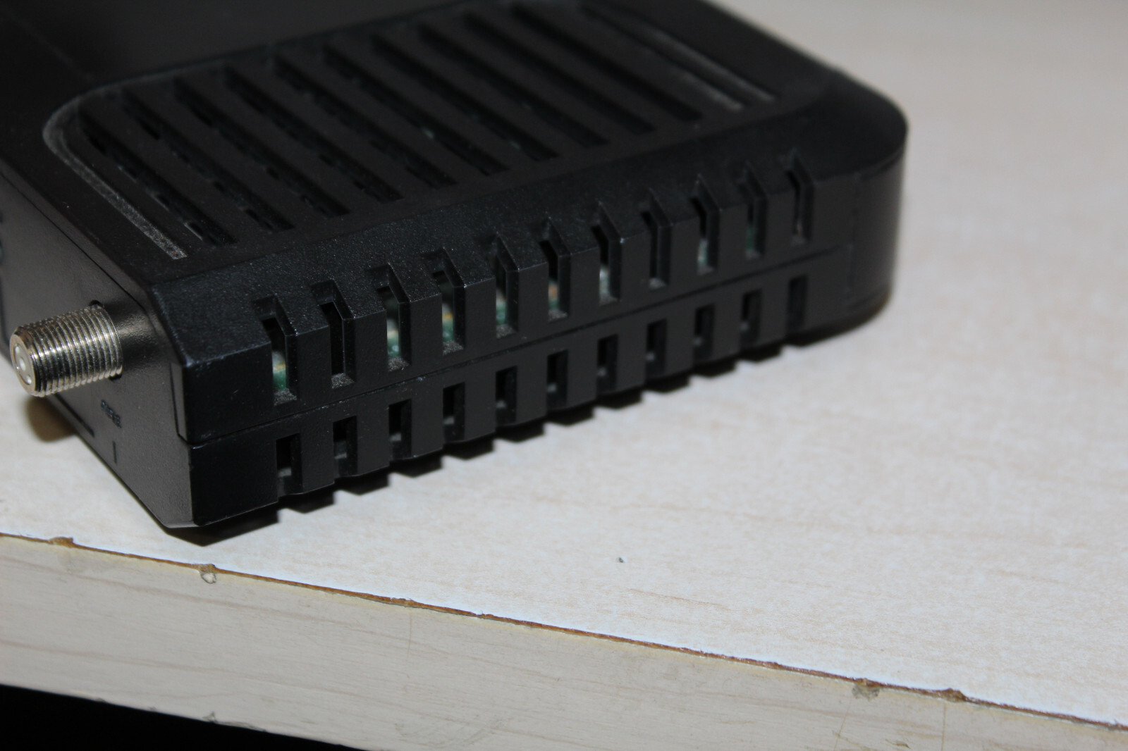 Awesome Cisco Model DPC3010 CH Cable Modem 4027668 With powre plug