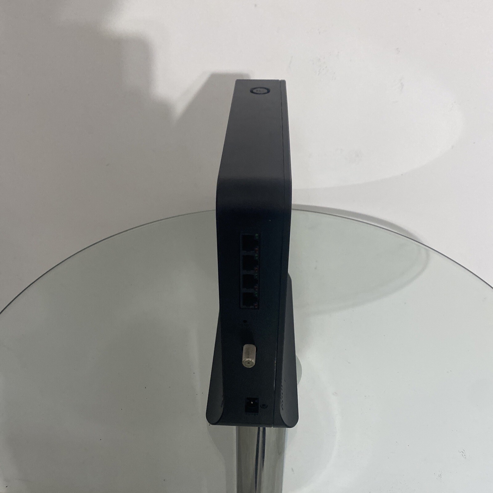 Ubee DDW36C Wireless Cable Modem Router – Black – Free Shipping