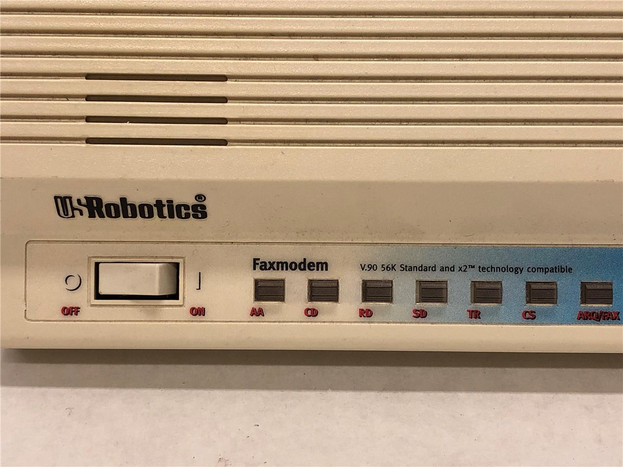 USRobotics Faxmodem V.90 56K Standard and x2 Technology Compatible Model 0701