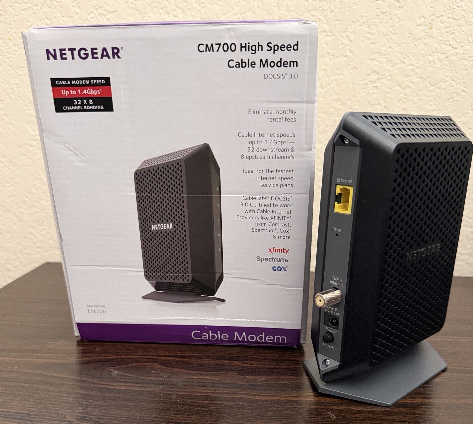 NETGEAR CM700 CM700-100NAS DOCSIS 3.0 Cable Modem 1.4Gbps, 1x Ethernet