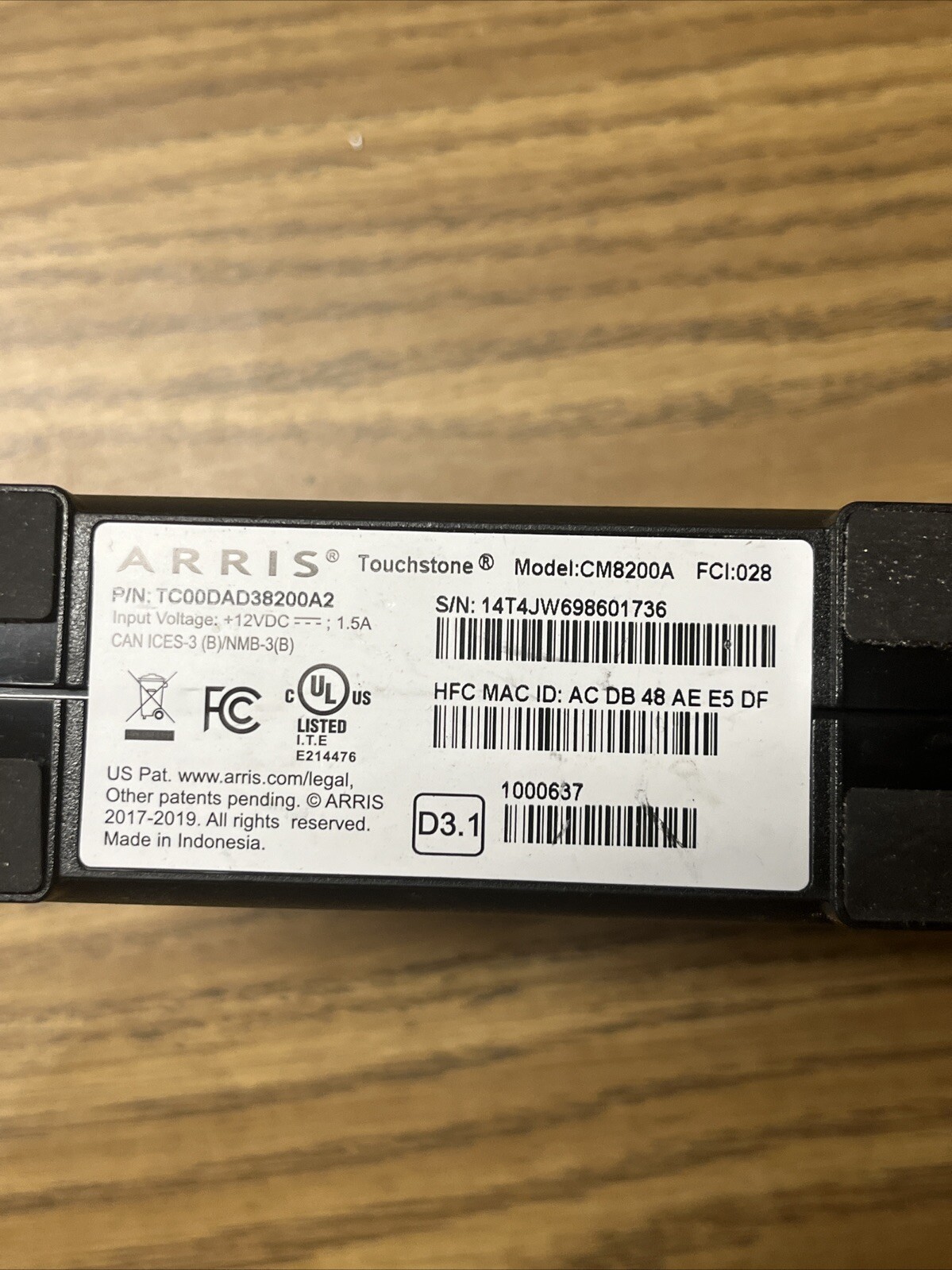 ARRIS Touchstone CM8200 DOCSIS 3.1 Cable Modem