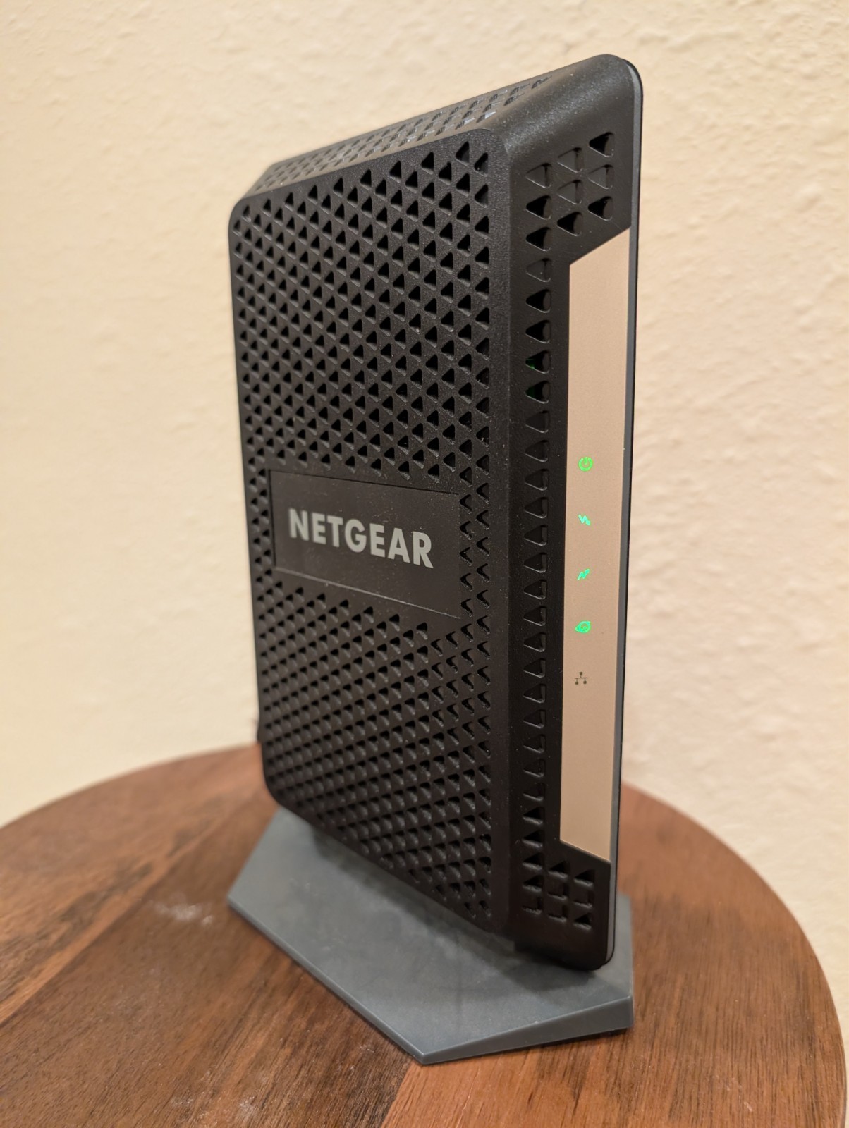 NETGEAR Gigabit Speed Cable Modem CM1000