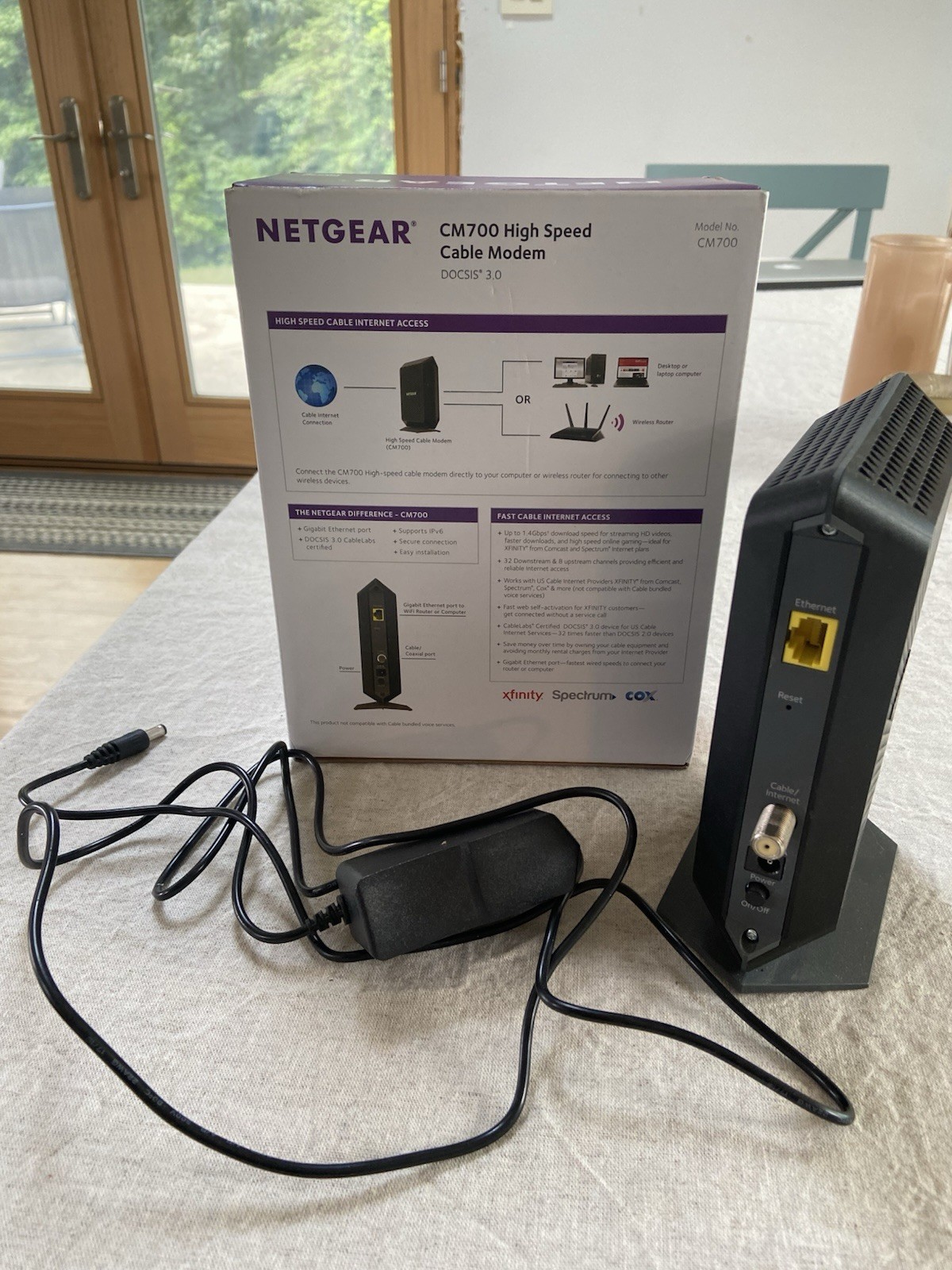 NETGEAR CM700-100NAS Cable Modem Speed To 800Mbps DOCSIS3.0 Xfinity Used Works