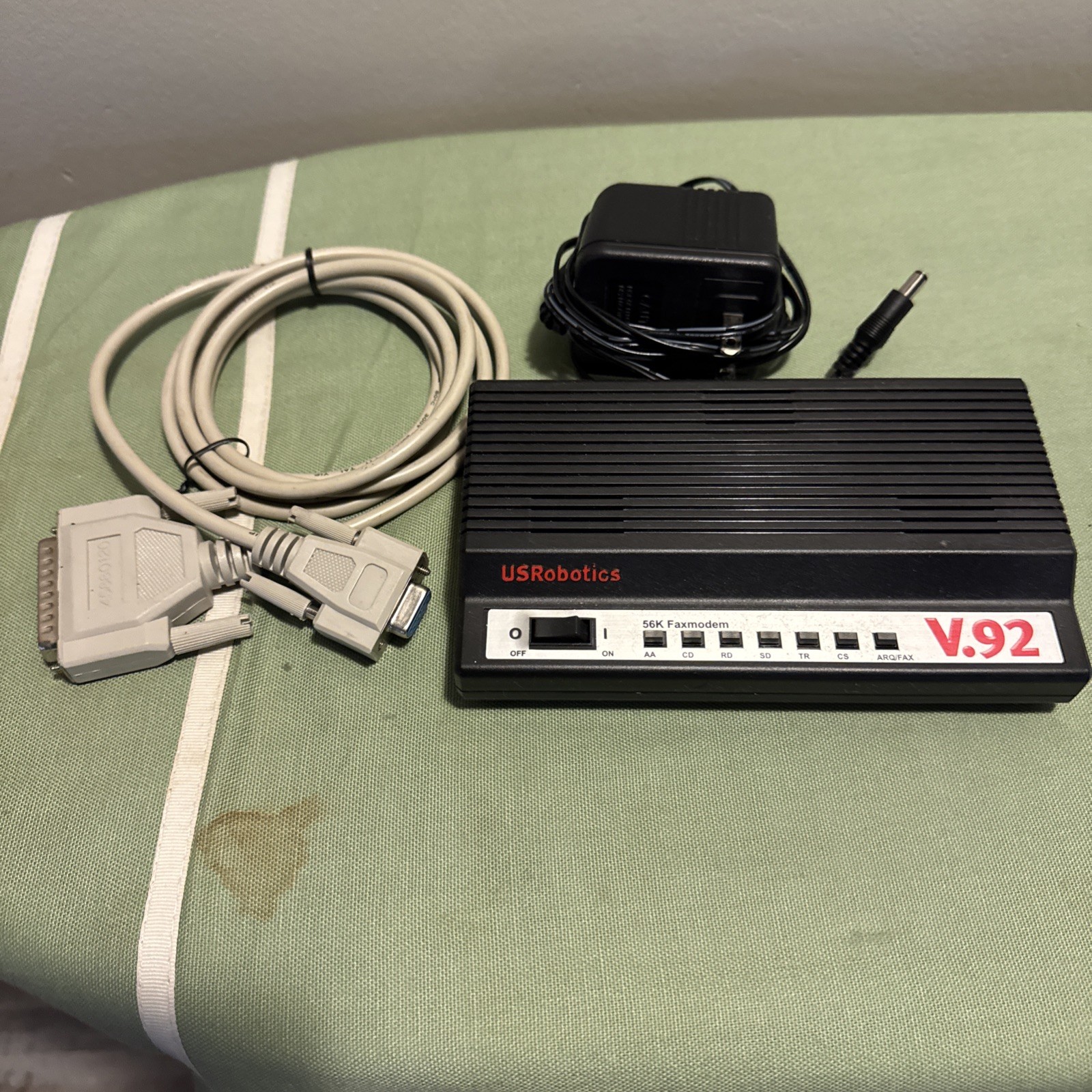 US Robotics 56K V.92 Fax Modem 5686G 64-005686-06R