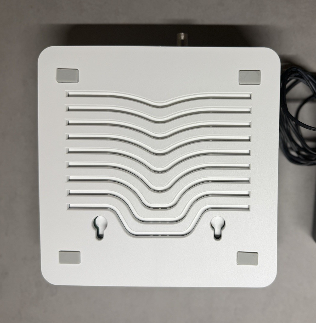 Hitron DOCSIS 3.1 Cable Modem 2.5 Gigabit Ethernet CODA56, stop rental fees