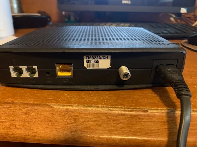 ARRIS CABLE MODEM TM822A