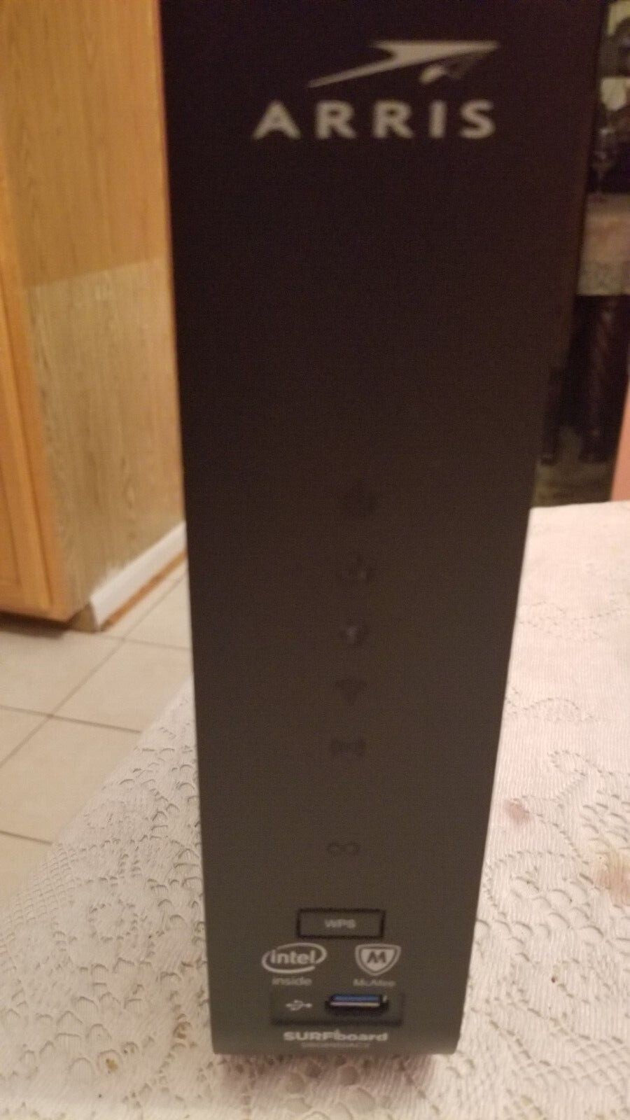 ARRIS SURFboard SBG6950AC2 P/N SBG00DA76950B Cable Modem & Wi-Fi Router – Black