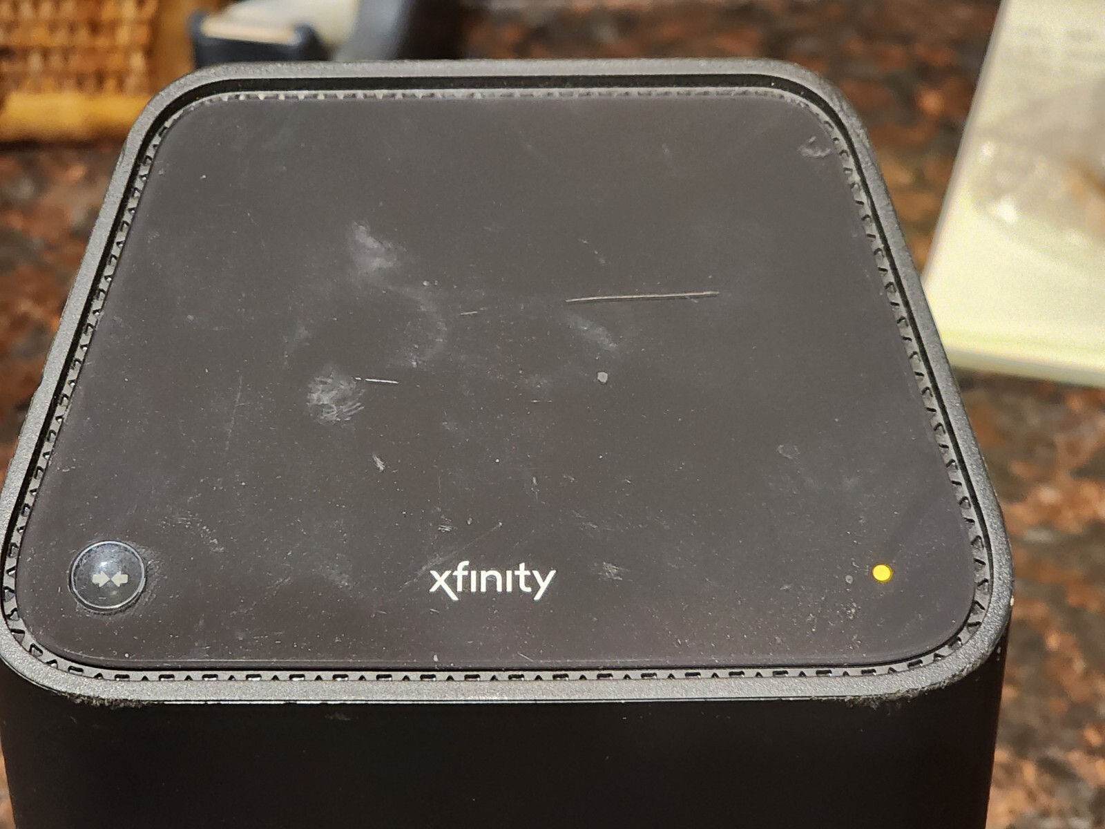 XFINITY COMCAST XB6-T WIFI ROUTER MODEM FOR PARTS ONLY i3.1