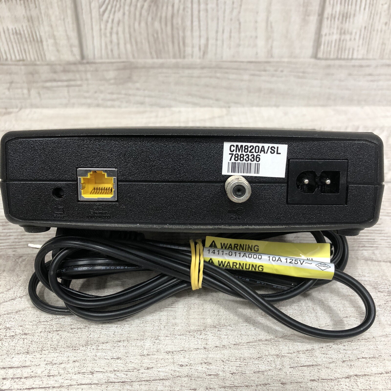 Arris CM820A/SL DOCSIS 3.0 Cable Modem TC00DLD820 8×4 Used with power cord
