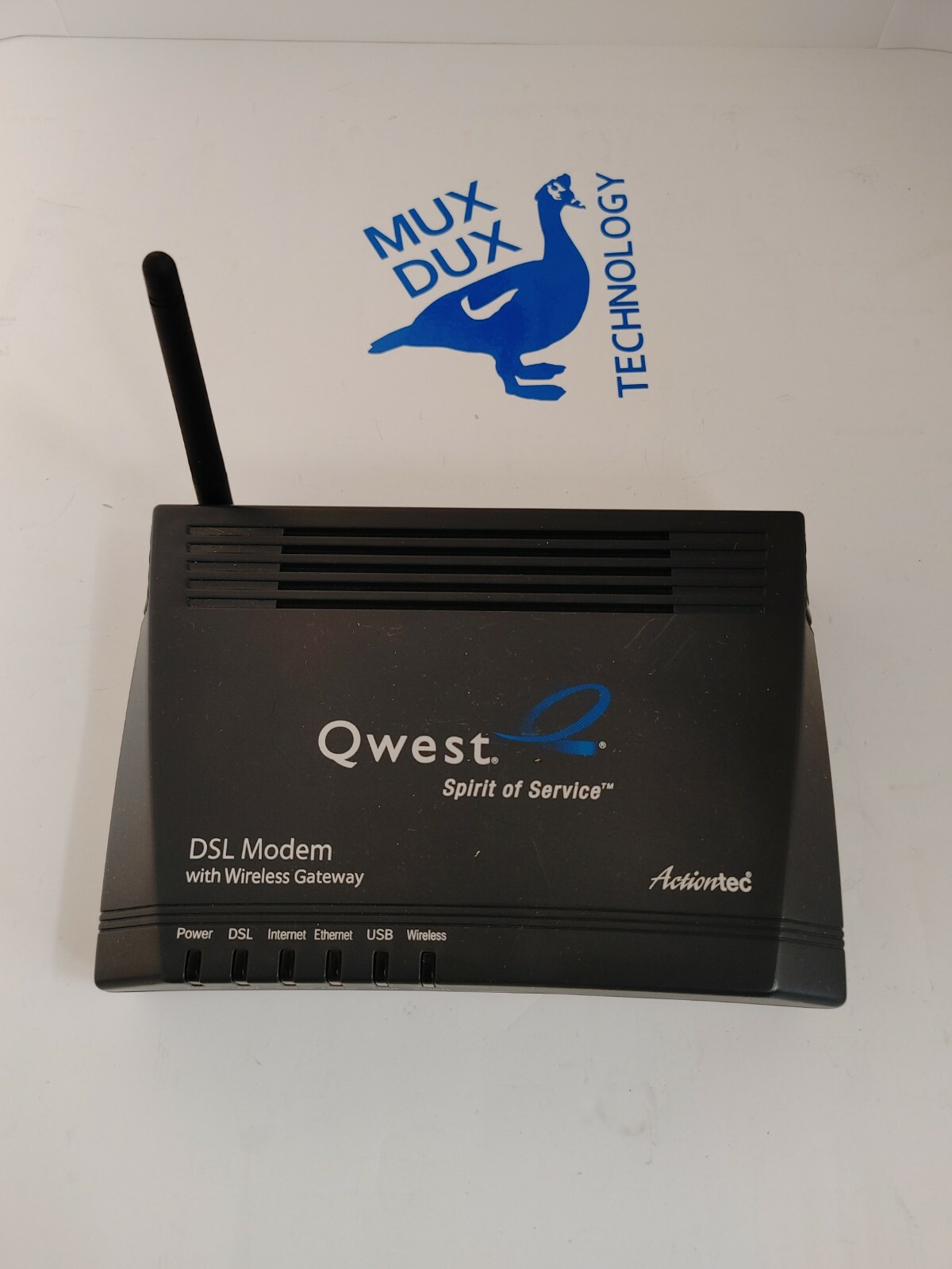 Actiontec GT701-WG DSL Wireless Modem/Router with box and cables