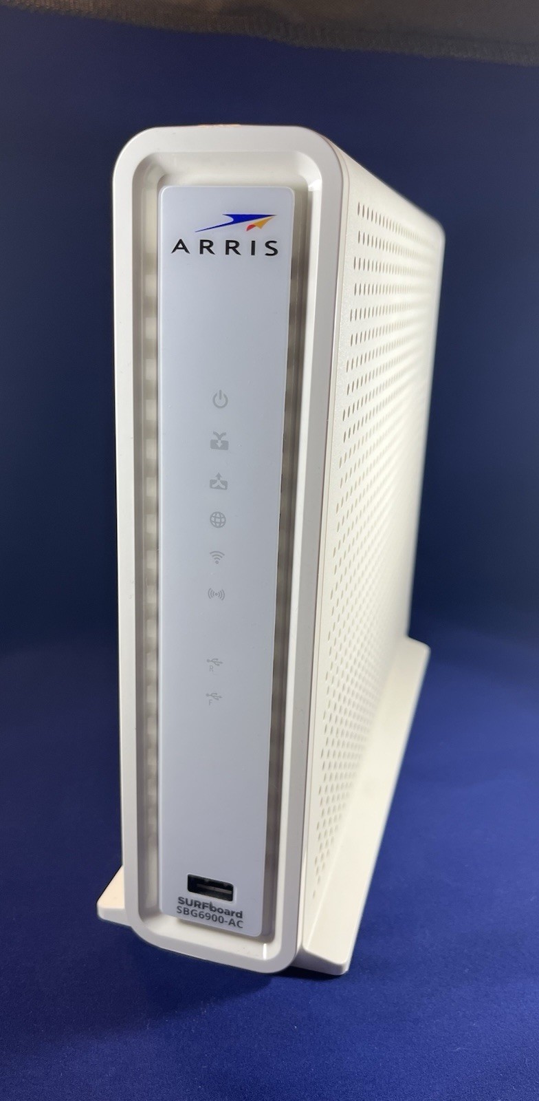 ARRIS SURFboard SBG6900 Cable Modem/ Wi-Fi Router Combo-Perfect!–Complete in Box