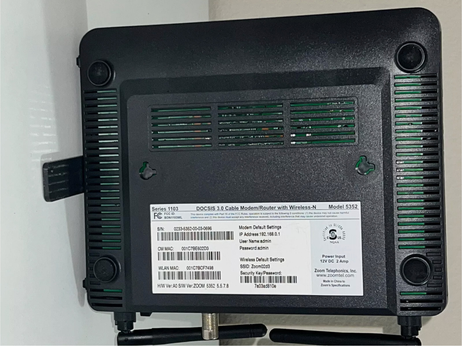 Zoom Docsis 3.0 Cable Modem With Wireless-N And Gigabit Ethernet Model 5352