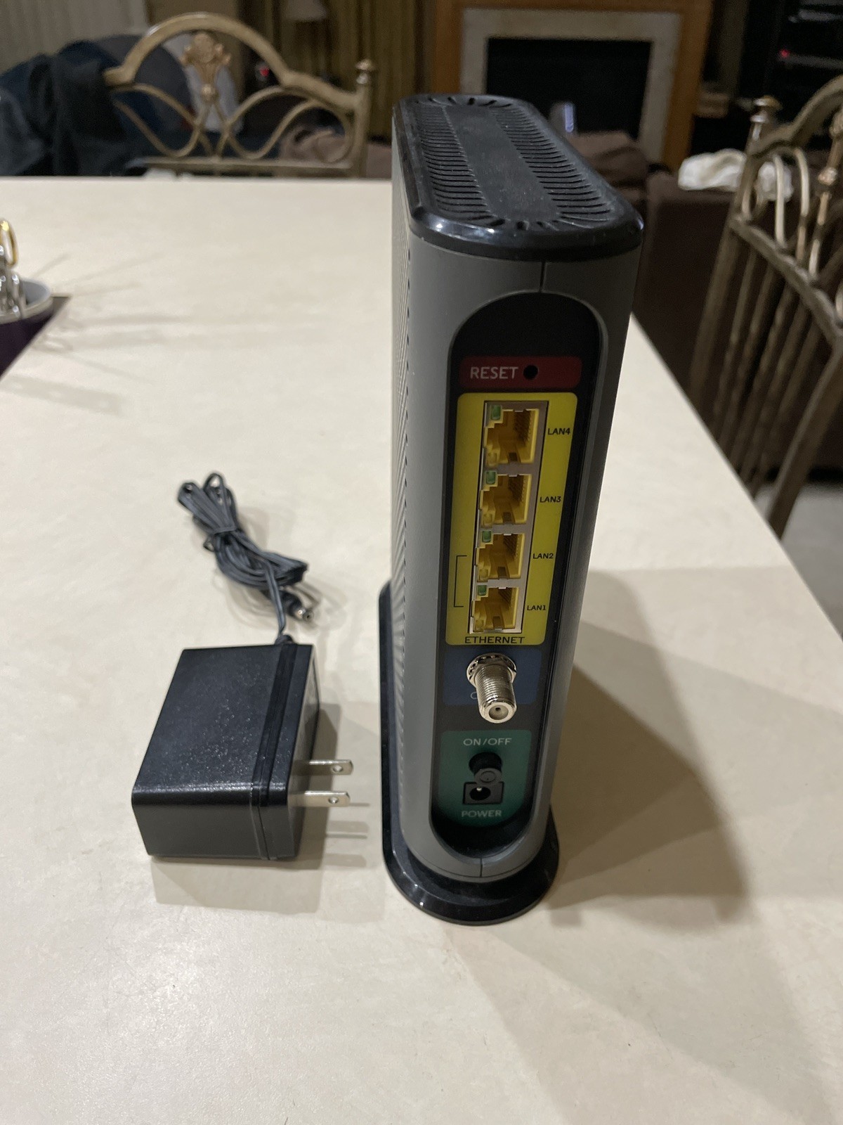 Motorola MB8600 DOCSIS 3.1 Cable Modem. 100% Tested and working.