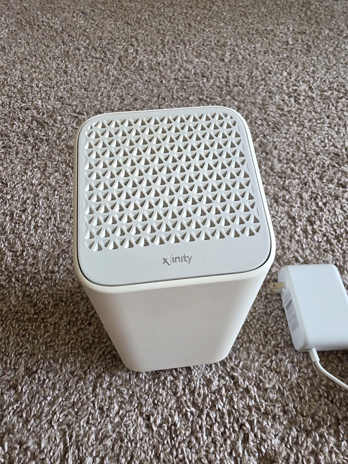 Xfinity Router Modem WiFi Router w/ Power Cord Model XB7-CM Read Description.
