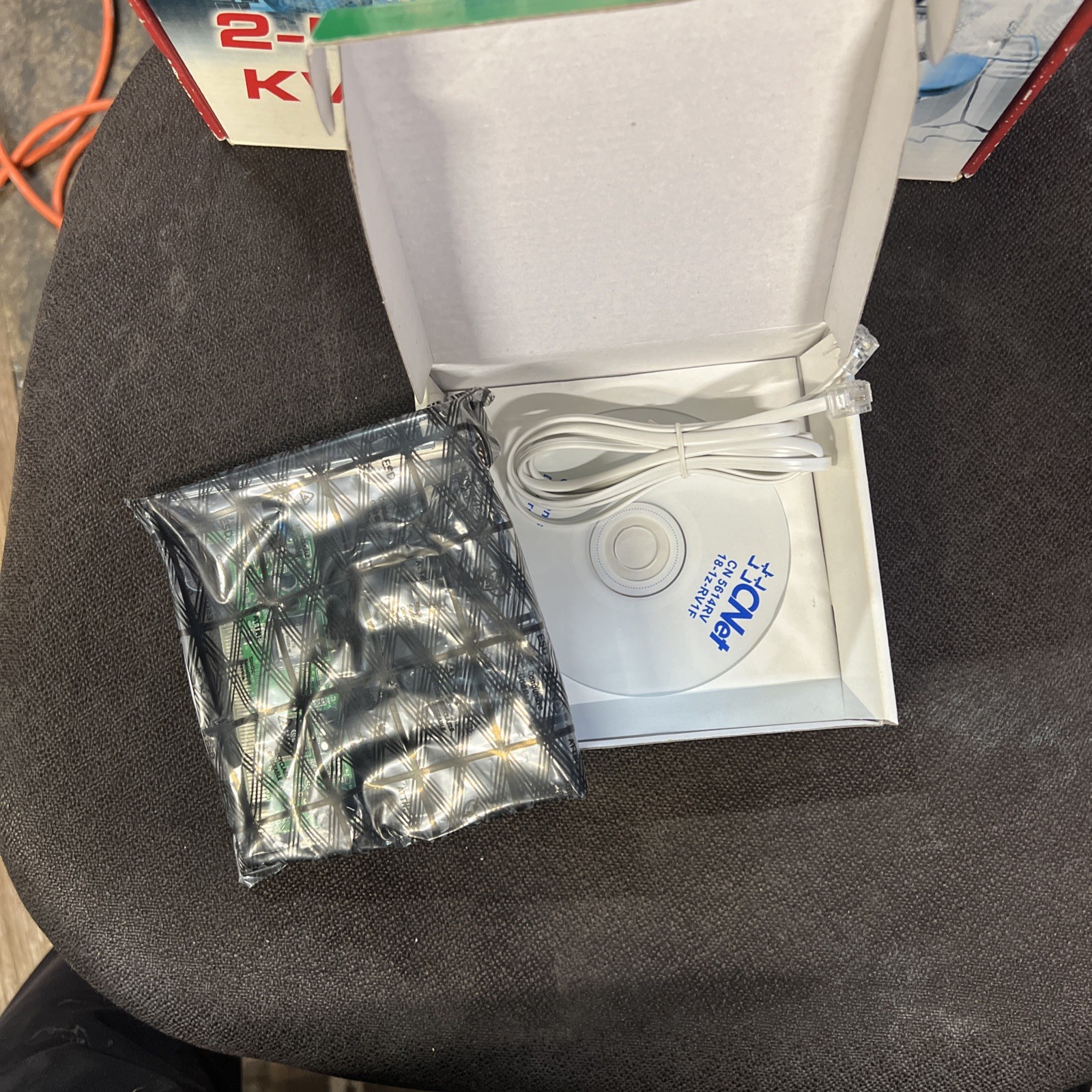 CNet Single Point External 56Kbps V.92 Fax Modem