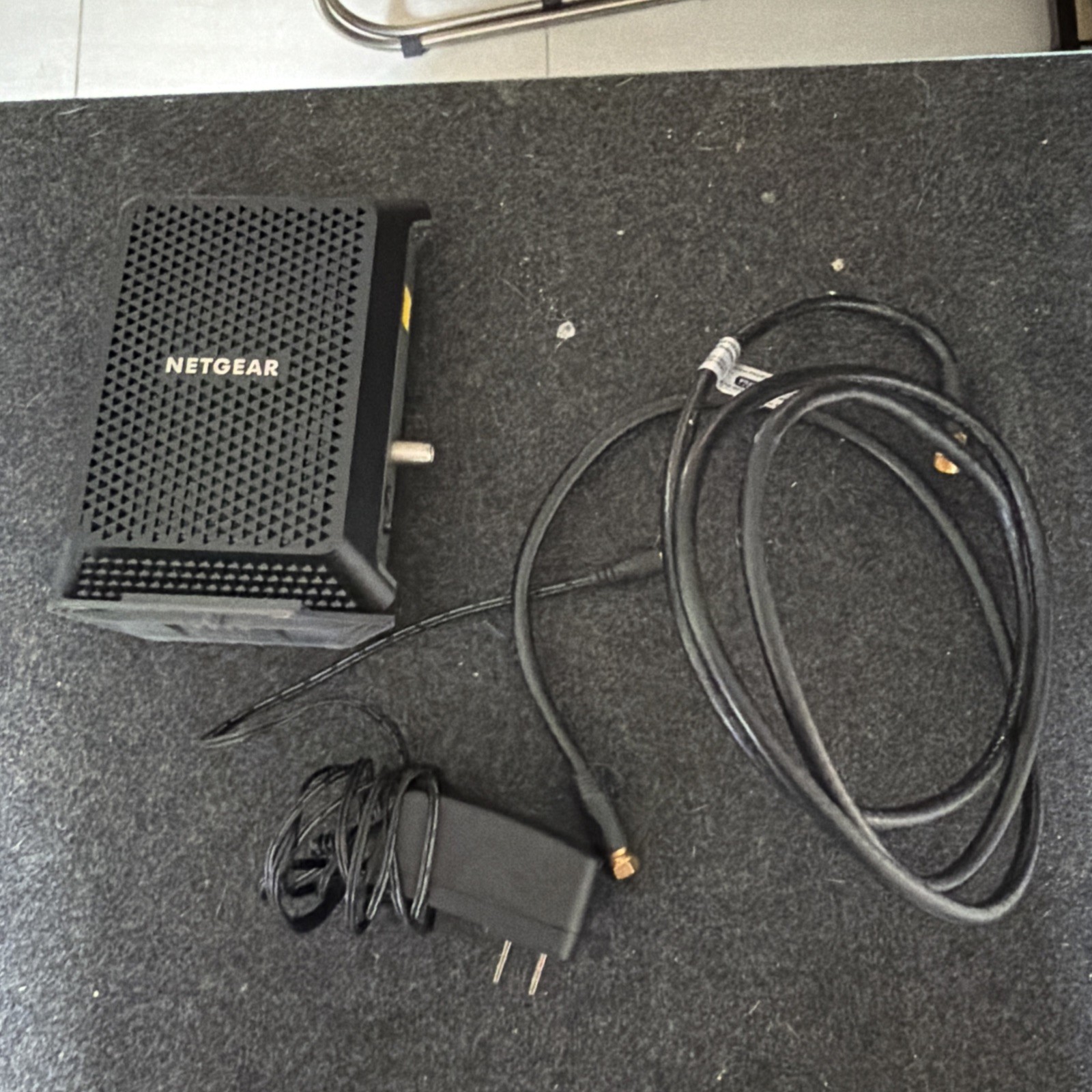 NETGEAR CM700 High Speed Cable Modem, DOCSIS 3.0 Power Cord & cable included