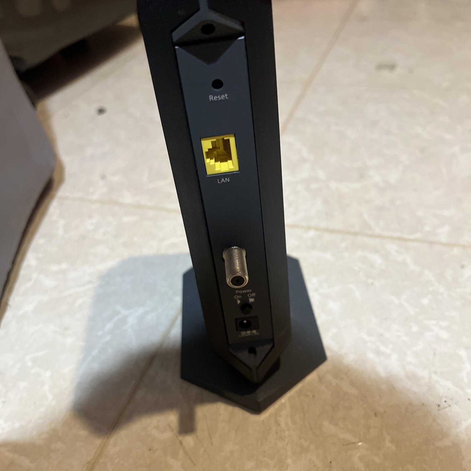 NETGEAR CM1000 DOCSIS 1000Mbps Cable Modem (CM1000-1AZNAS)