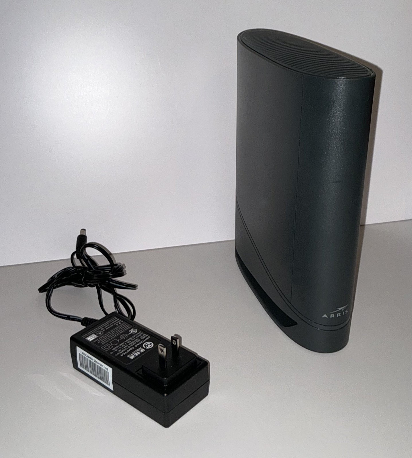 ARRIS Surfboard G34 DOCSIS 3.1 Cable Modem with built-in WiFi Router
