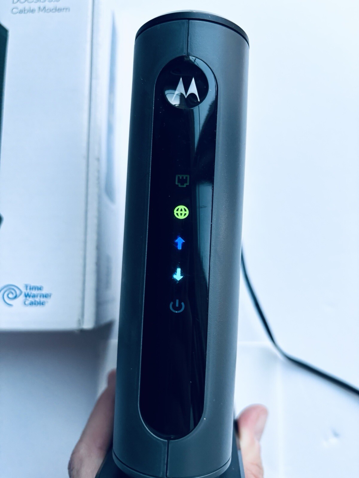 Motorola 8×4 Cable Modem MB7220, 343 Mbps DOCSIS 3.0 Turns On Did Not Wire Test