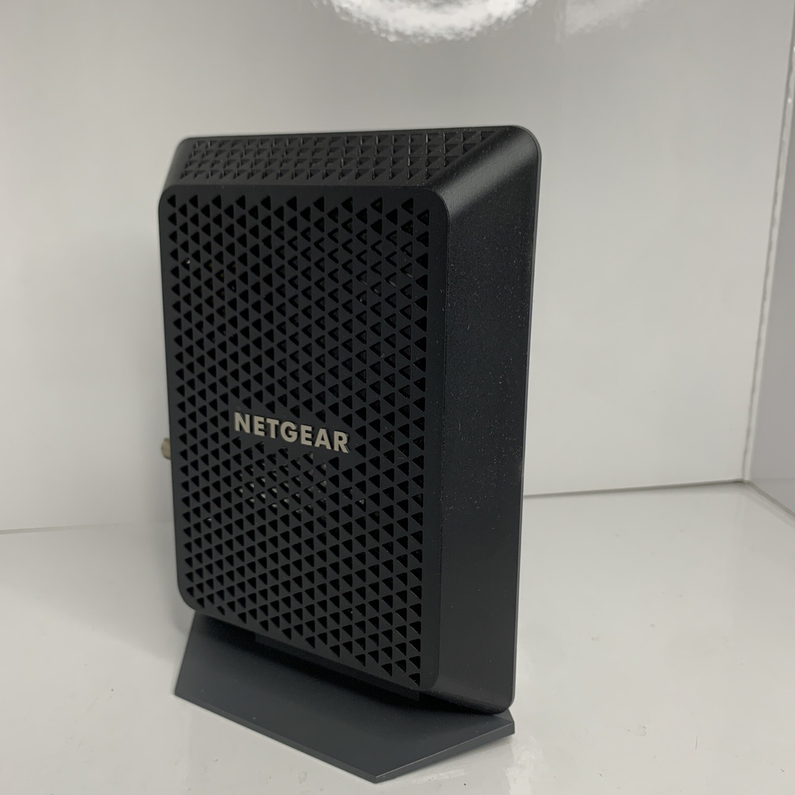 NETGEAR CM700 High Speed Cable Modem CM700-100NAS 1.4Gbps DOCSIS 3.0