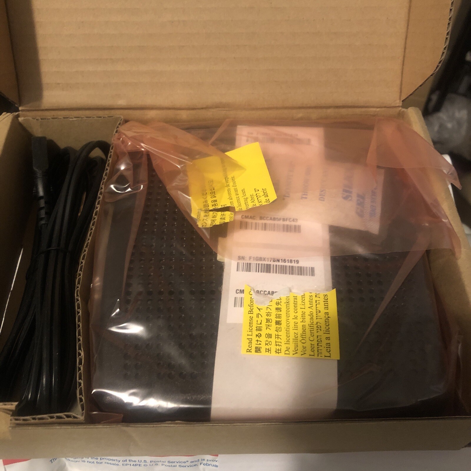 Arris Cable Modem CM820A DOCSIS 3.0 CM820A/SL Open Box