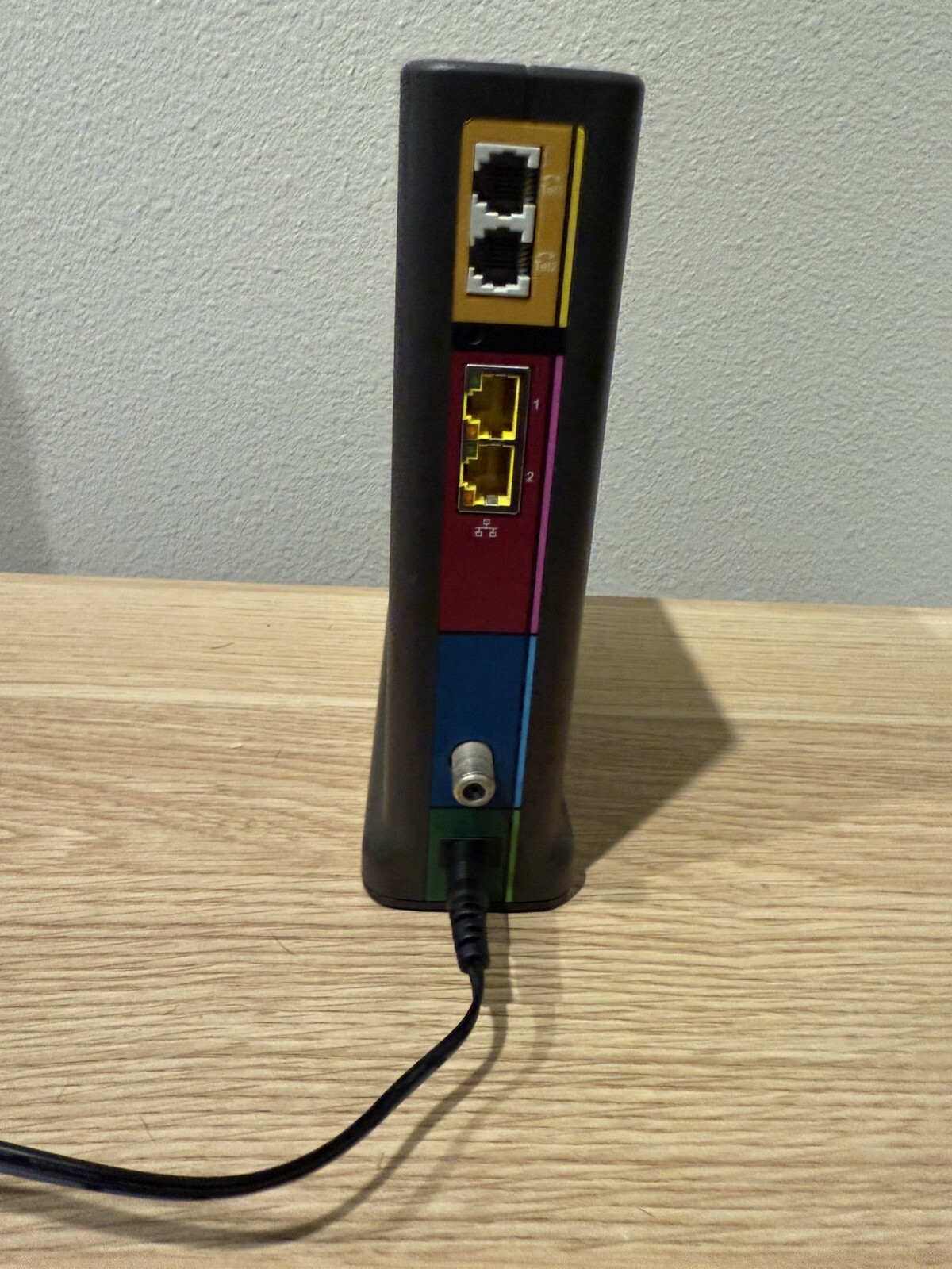ARRIS Surfboard DOCSIS 3.1 Cable Modem – T25