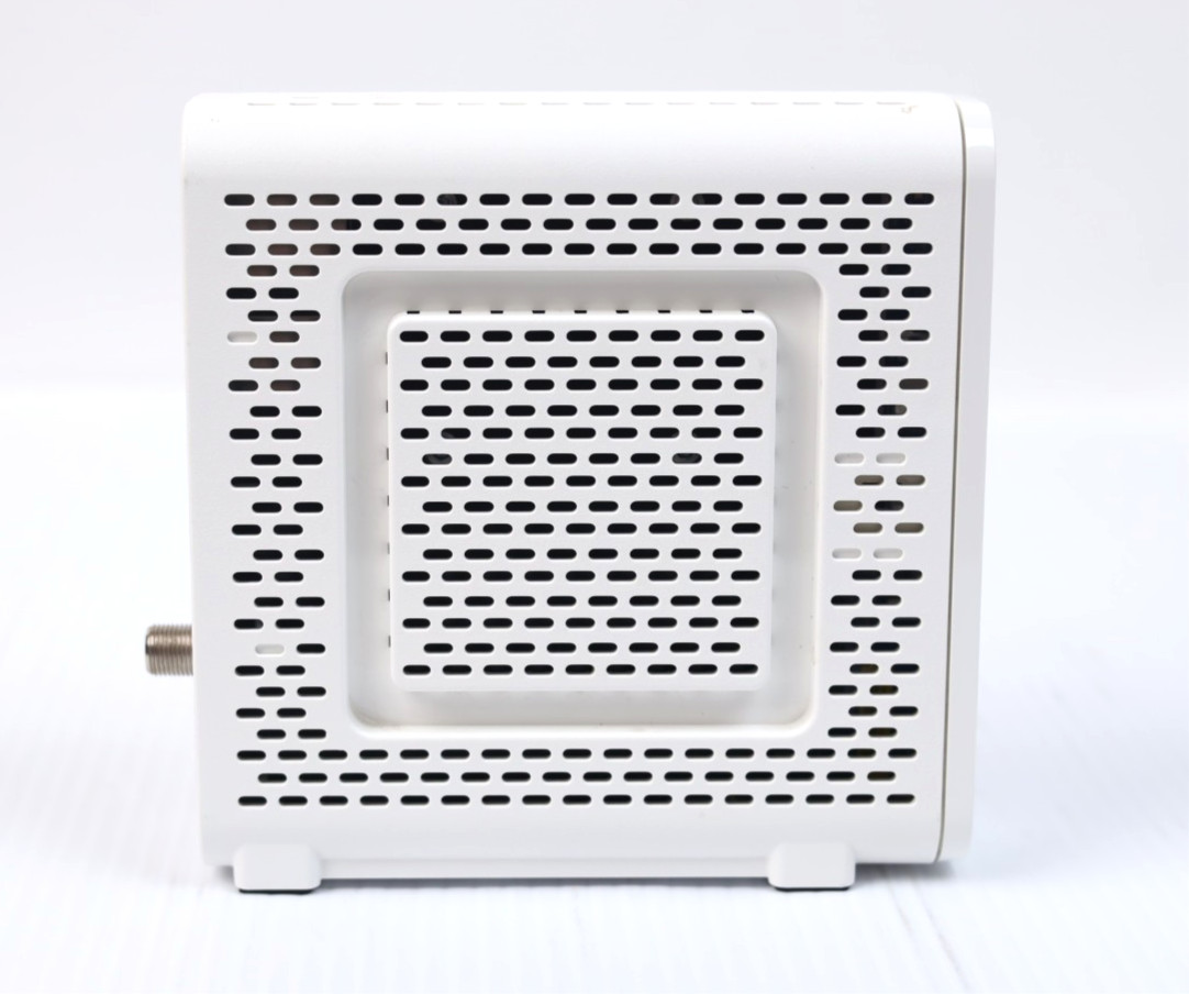 ARRIS SB8200 Cable Modem Fast DOCSIS 3.1 32×8 Gigabit Cable Modem r912