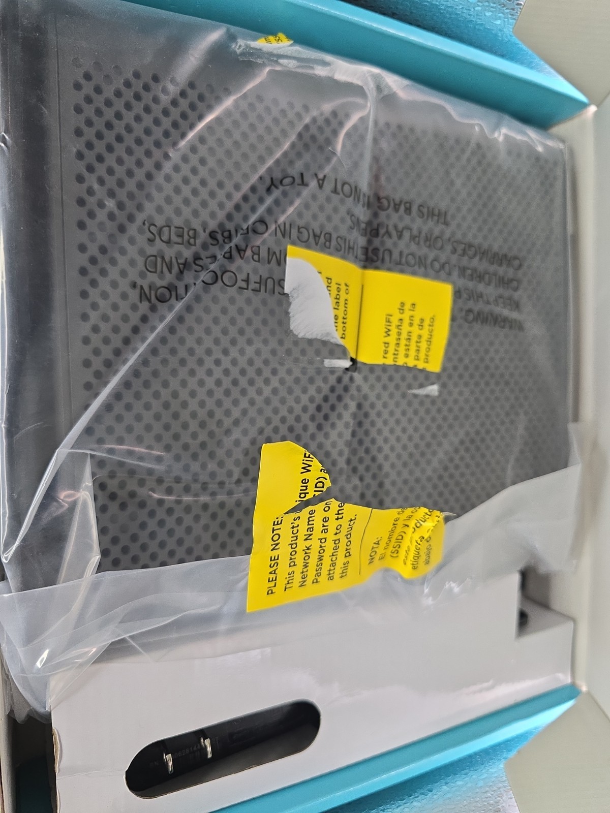 Motorola MG7550 16×4 High Speed ​​Cable Modem – Gray Open Box Not Used