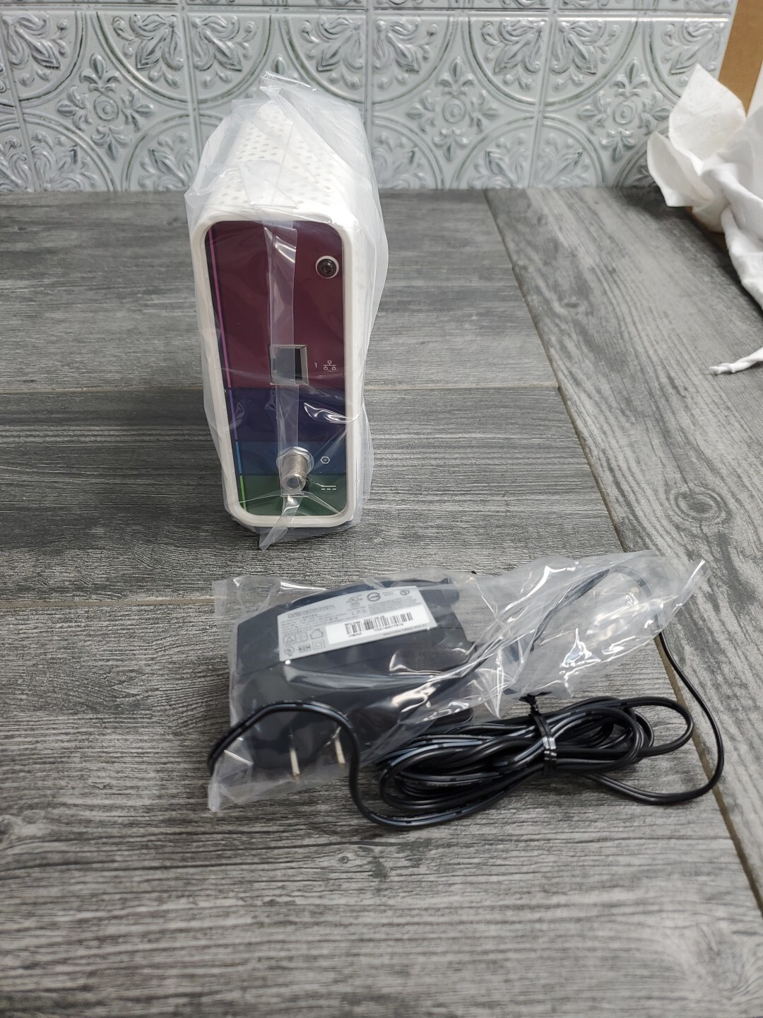 Arris SB6183 SURFboard DOCSIS 3.0 Cable Modem, White