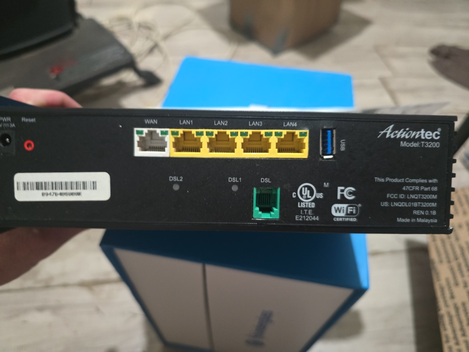 Kinetic By Windstream Wifi Modem T3200 With Power Cord